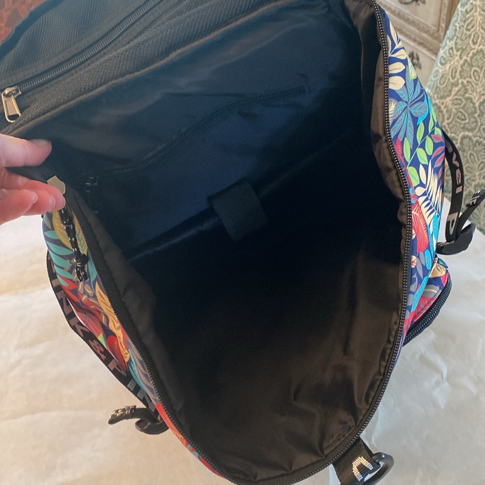 Huge Travel backpack NWOT. - Picture 6 of 8